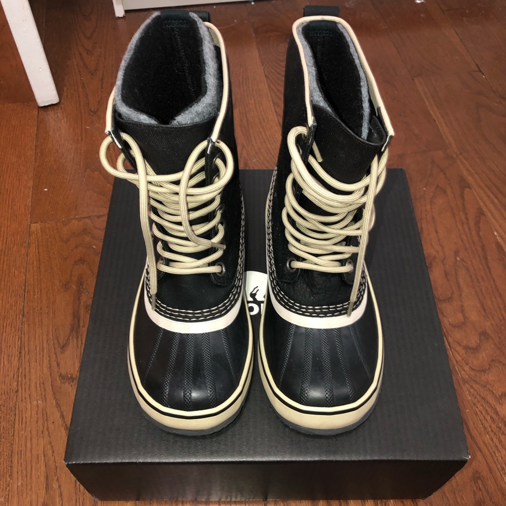 SOREL PREMIUM SNOWBOOT!!